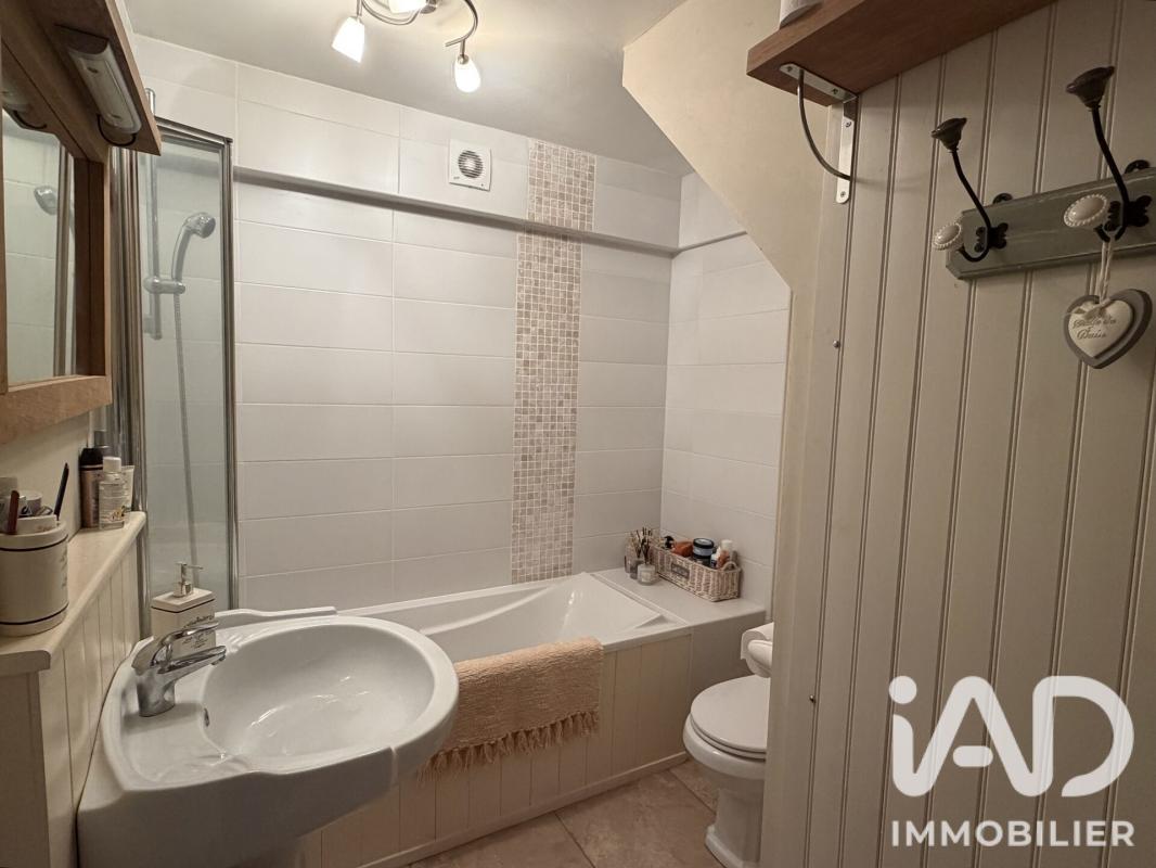 Maison 7 Pièce(s) Vernoux-en-Gâtine - Photo 11