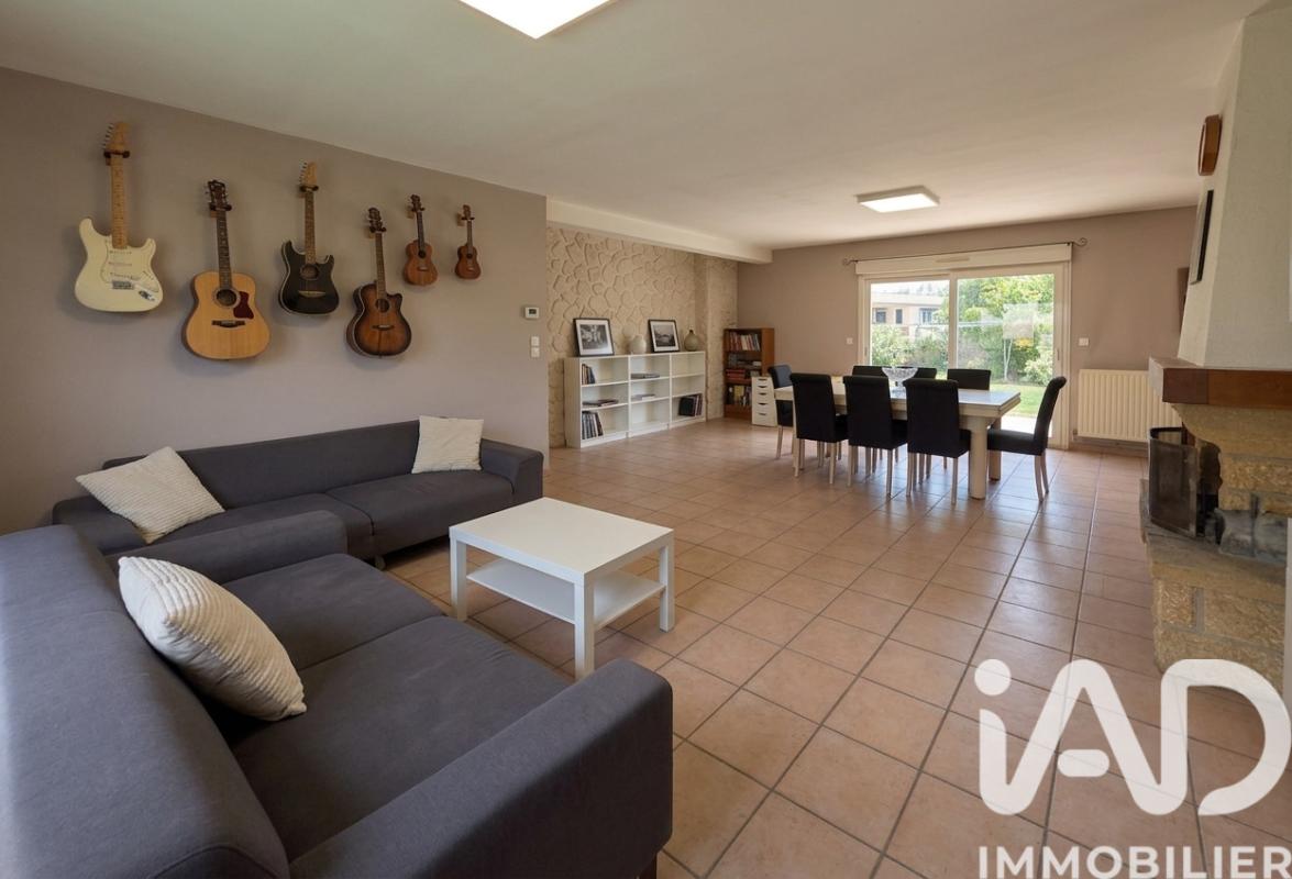 Maison 7 Pièce(s) Arpajon