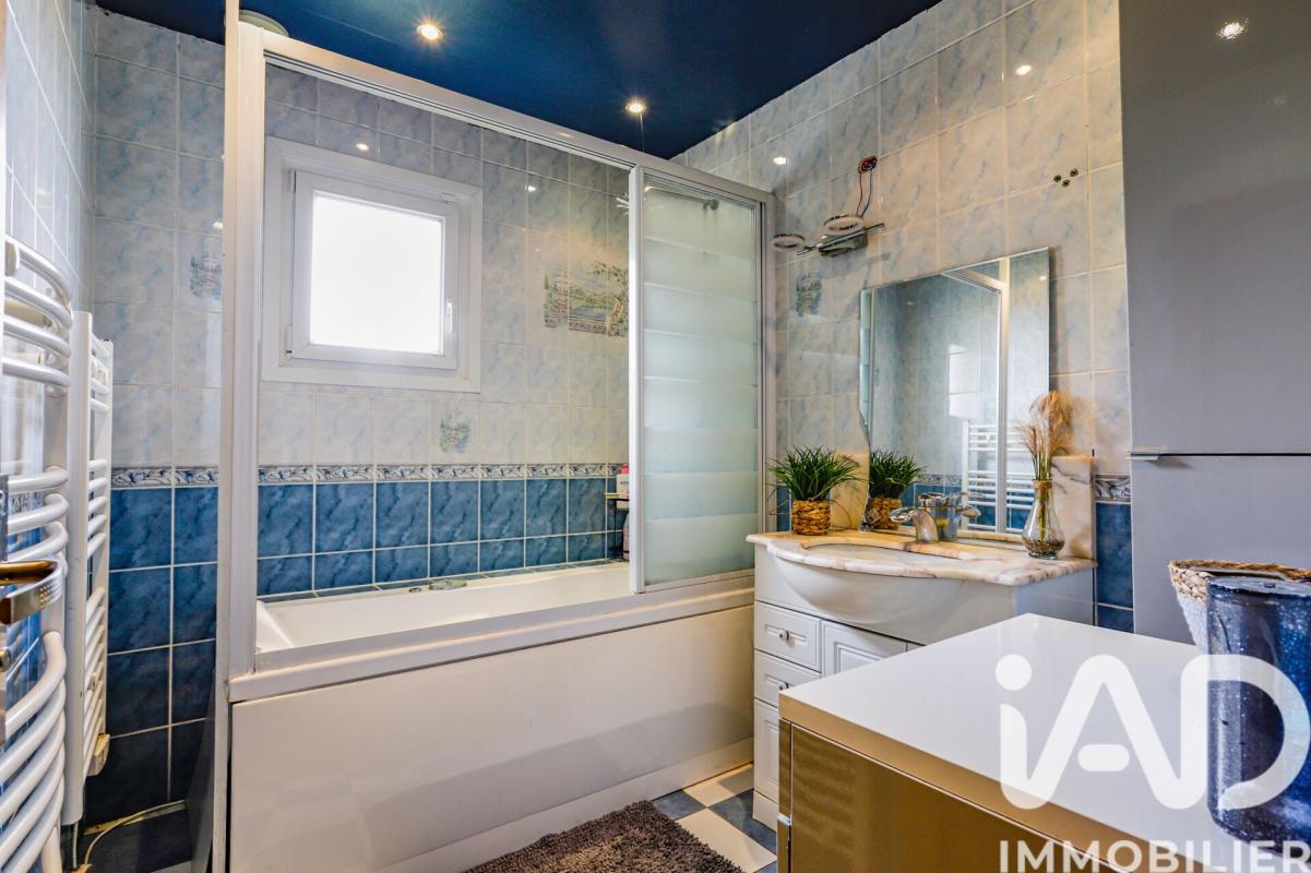 Maison 5 Pièce(s) Canappeville - Photo 12