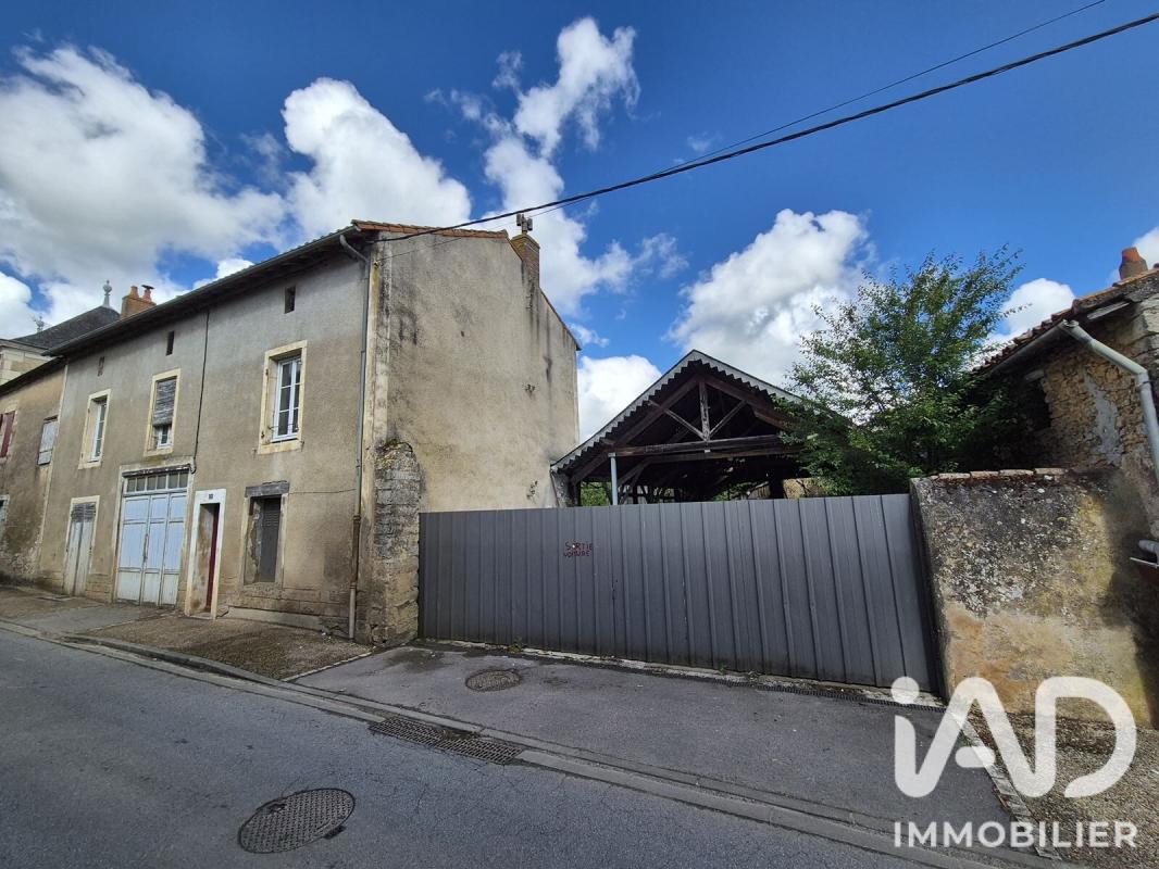Maison de village 7 Pièce(s) Thénezay