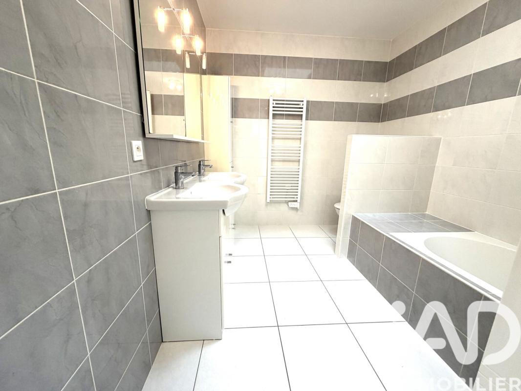 Maison 7 Pièce(s) Buxerolles - Photo 17