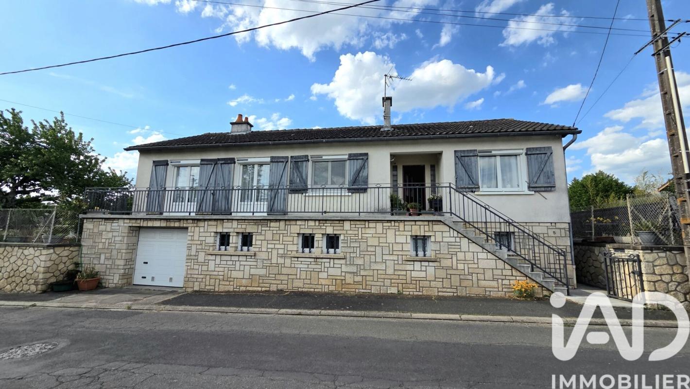 Maison 8 Pièce(s) Montmorillon