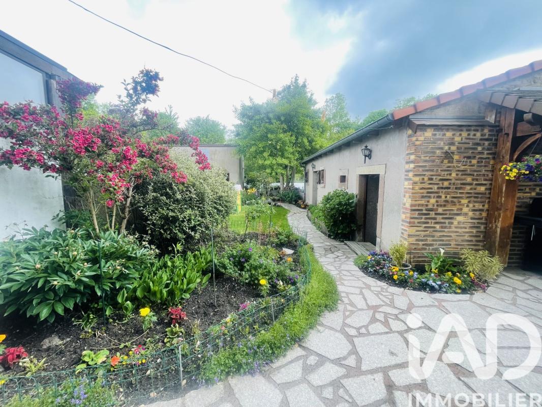 Maison 5 Pièce(s) Dieuze - Photo 2
