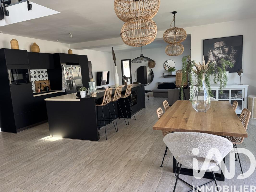 Maison 7 Pièce(s) Les Sables-d'Olonne - Photo 8