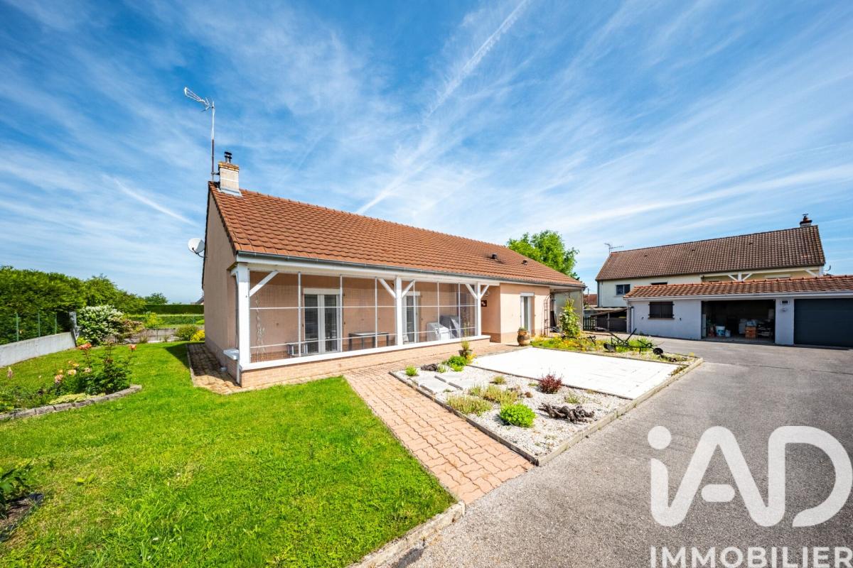 Maison traditionnelle 5 Pièce(s) Magny-sur-Tille