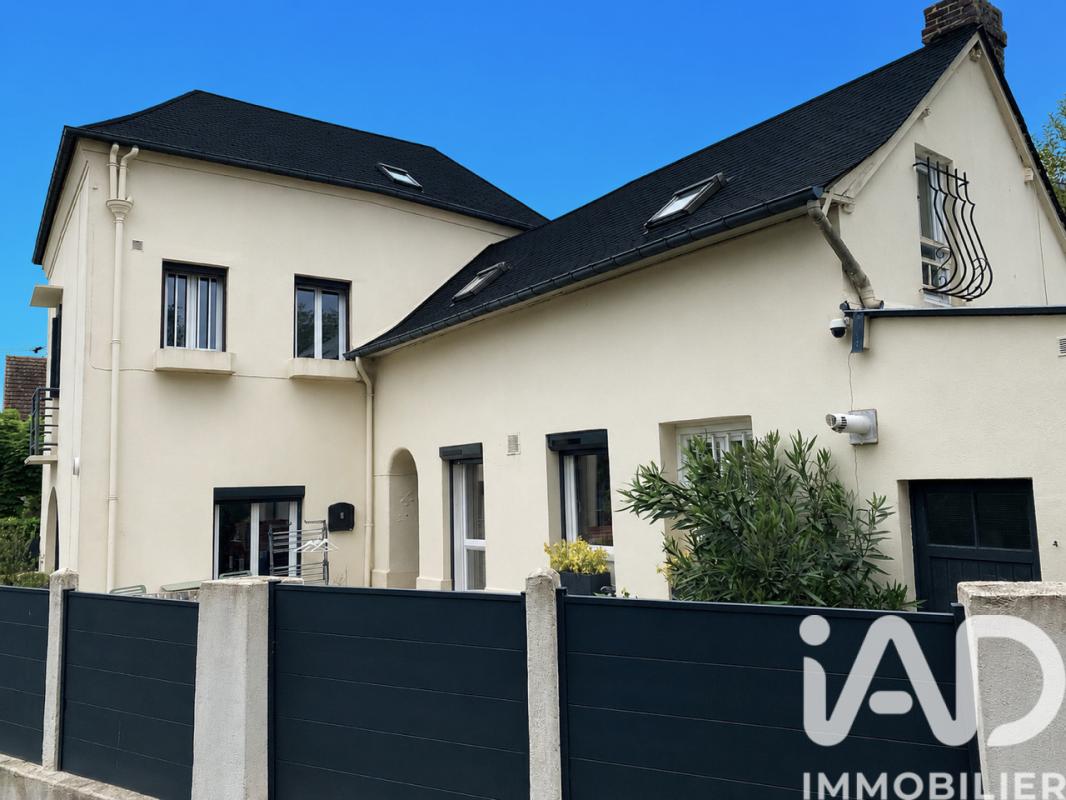 Maison 6 Pièce(s) Grand-Couronne