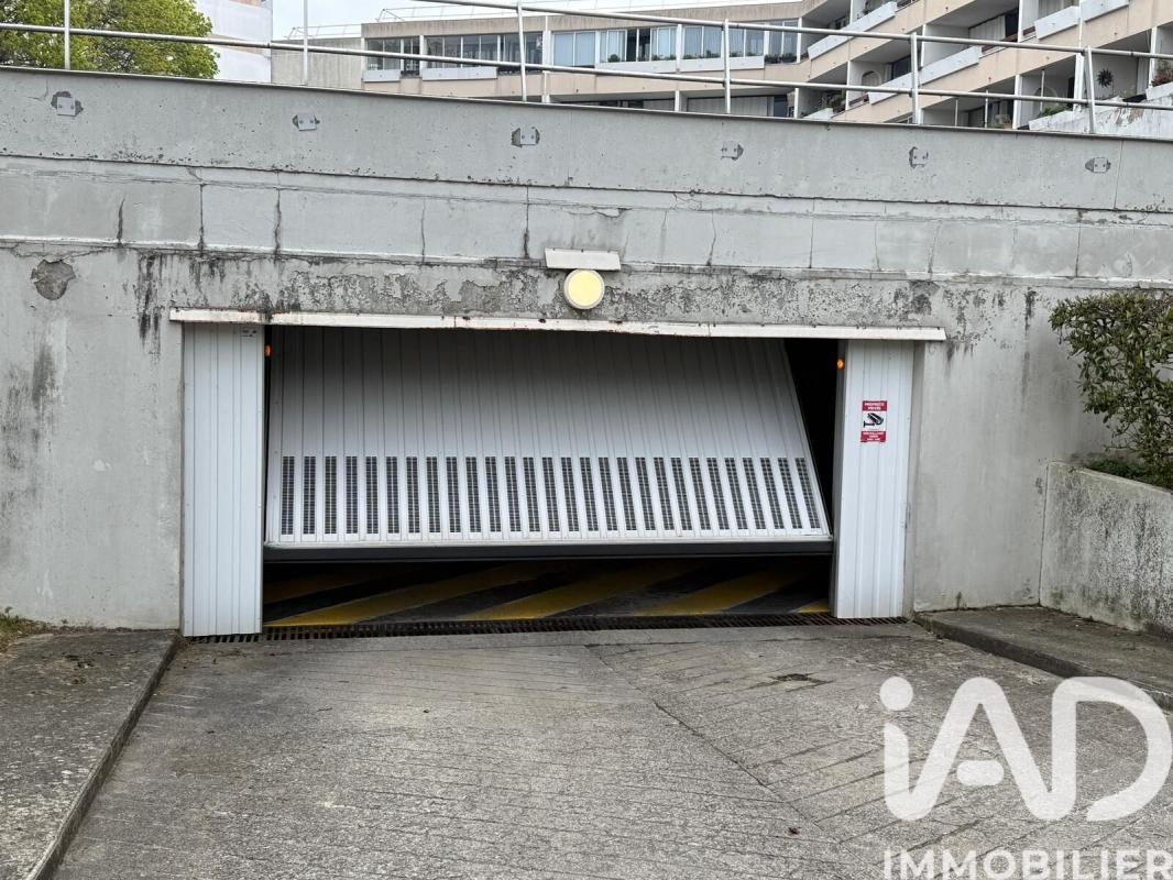 Parking  Meaux