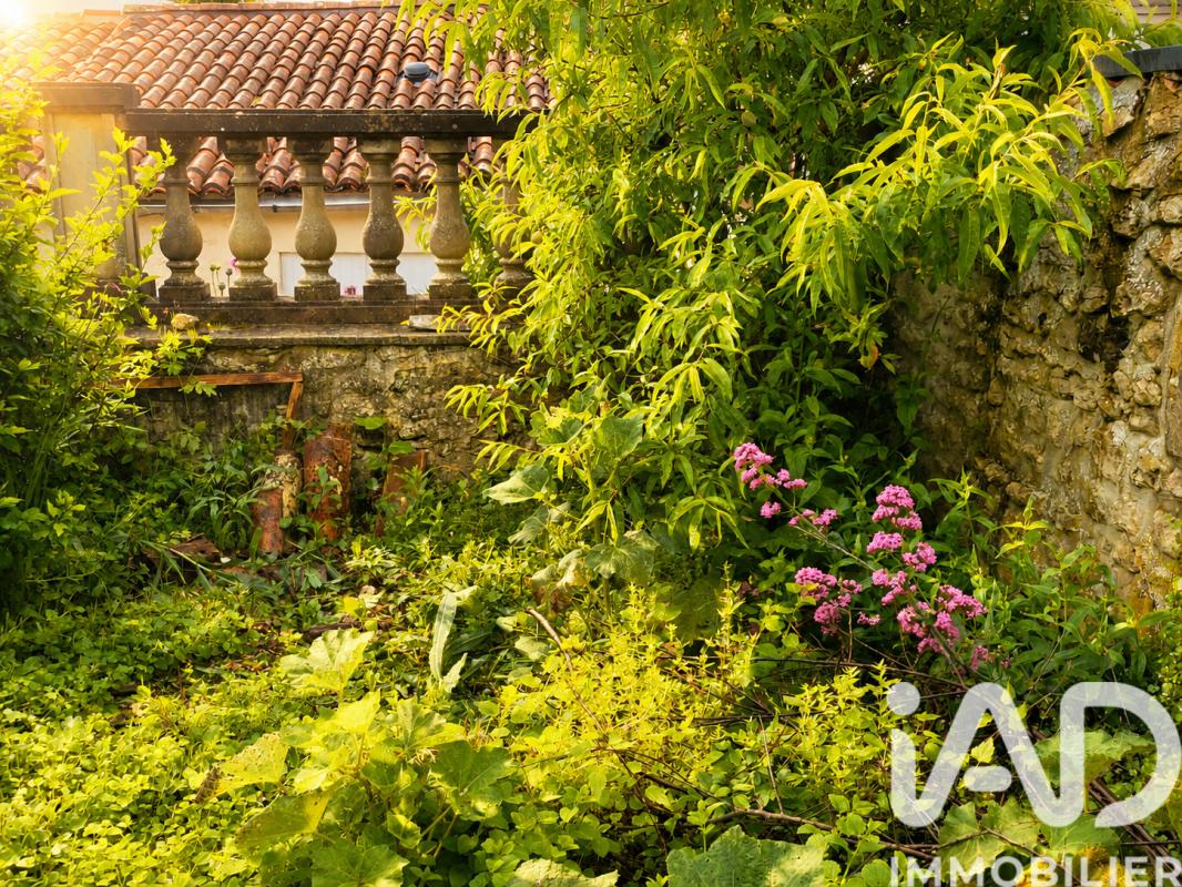 Maison 8 Pièce(s) Saintes - Photo 4
