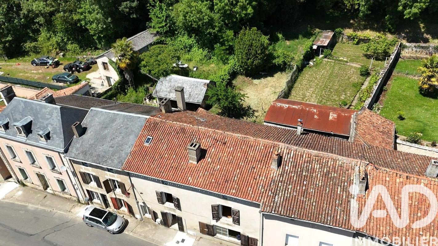 Maison de ville 10 Pièce(s) Charroux