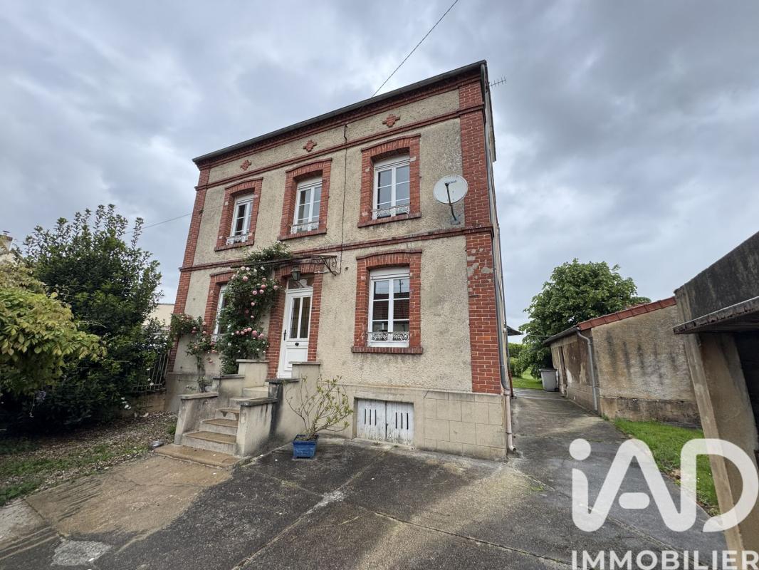 Maison de village 5 Pièce(s) Crézancy