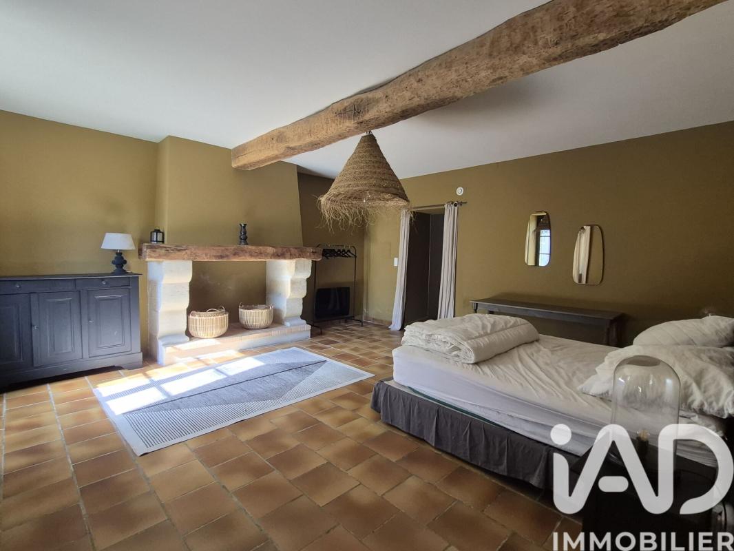 Maison 11 Pièce(s) Saint-Christoly-Médoc - Photo 5