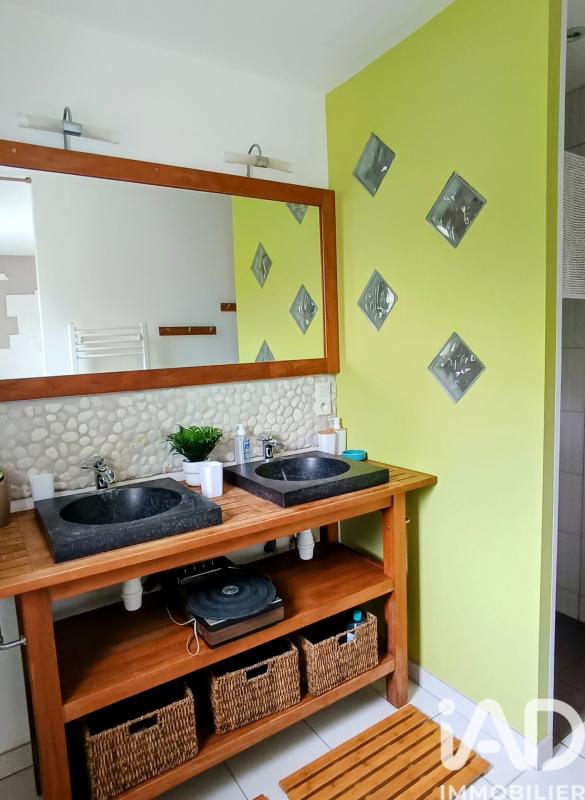 Maison 7 Pièce(s) Saint-Denis-de-Gastines - Photo 6