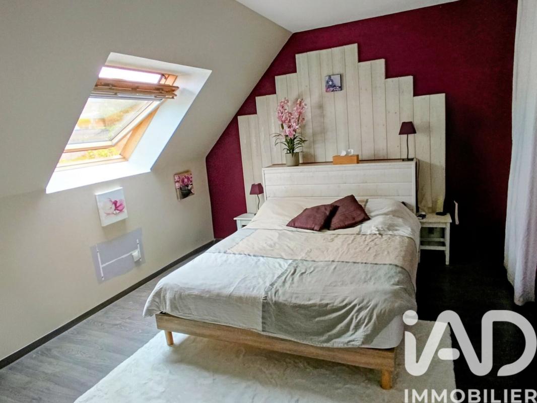 Maison 7 Pièce(s) Saint-Denis-de-Gastines - Photo 8