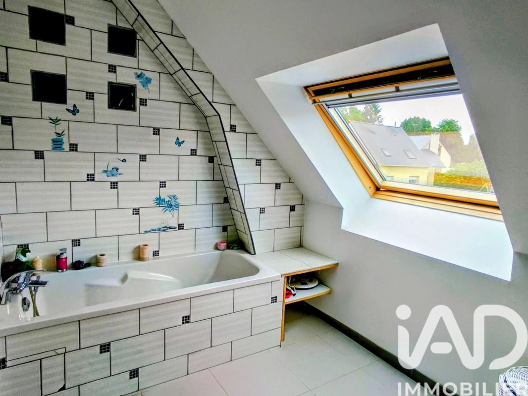 Maison 7 Pièce(s) Saint-Denis-de-Gastines - Photo 11