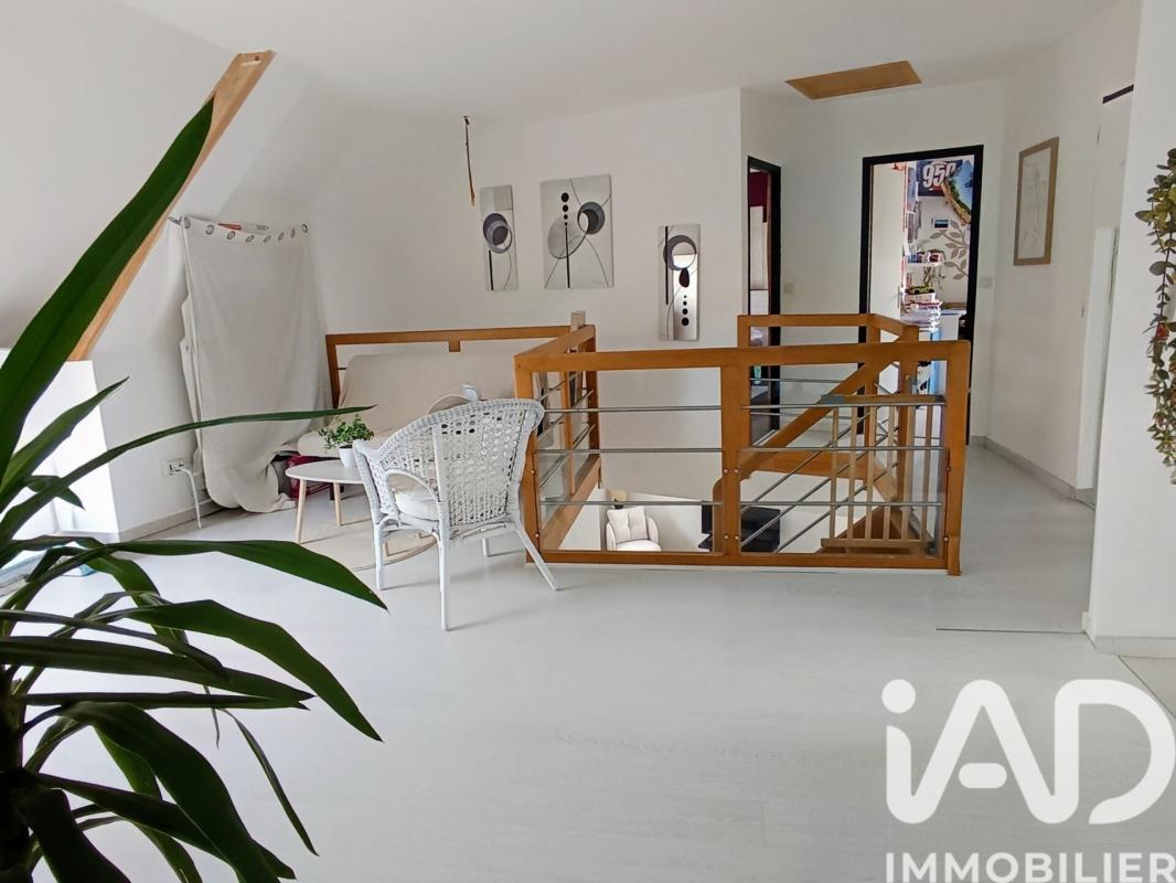 Maison 7 Pièce(s) Saint-Denis-de-Gastines - Photo 14