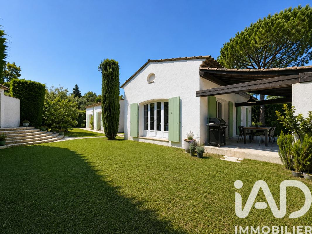 Villa 7 Pièce(s) Le Rouret
