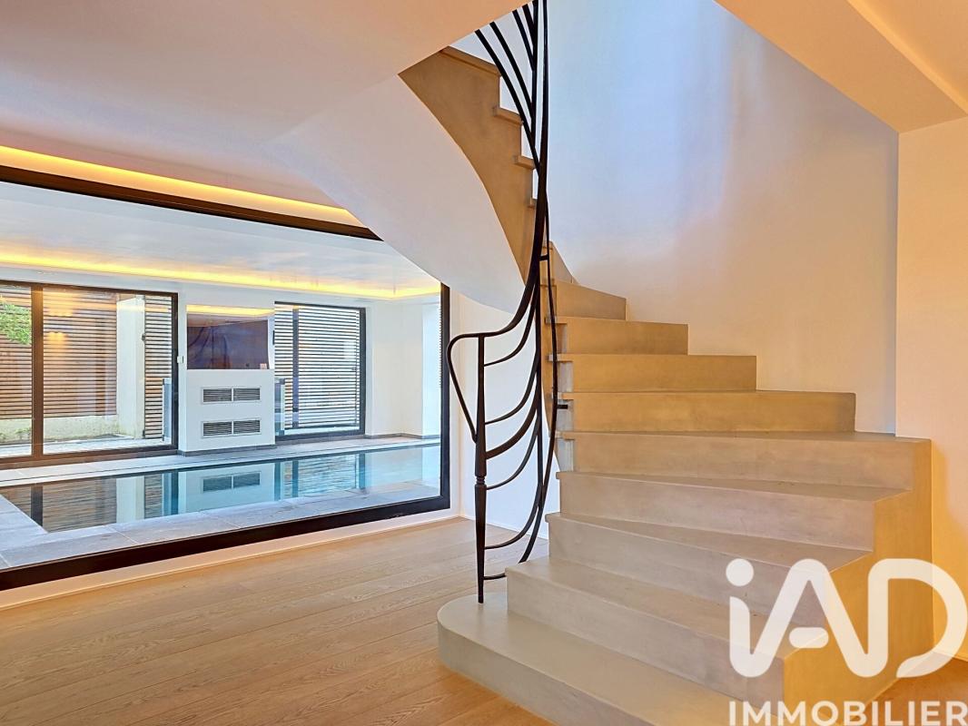 Maison 10 Pièce(s) Saint-Maur-des-Fossés - Photo 1