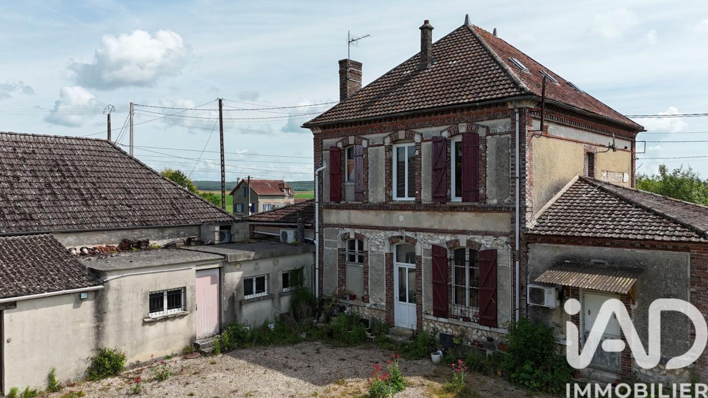 Maison 4 Pièce(s) Hermé