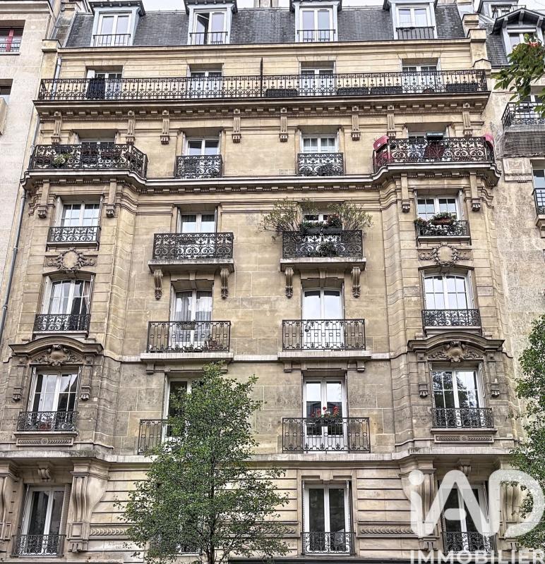 Appartement 3 Pièce(s) Paris 19eme Arrondissement