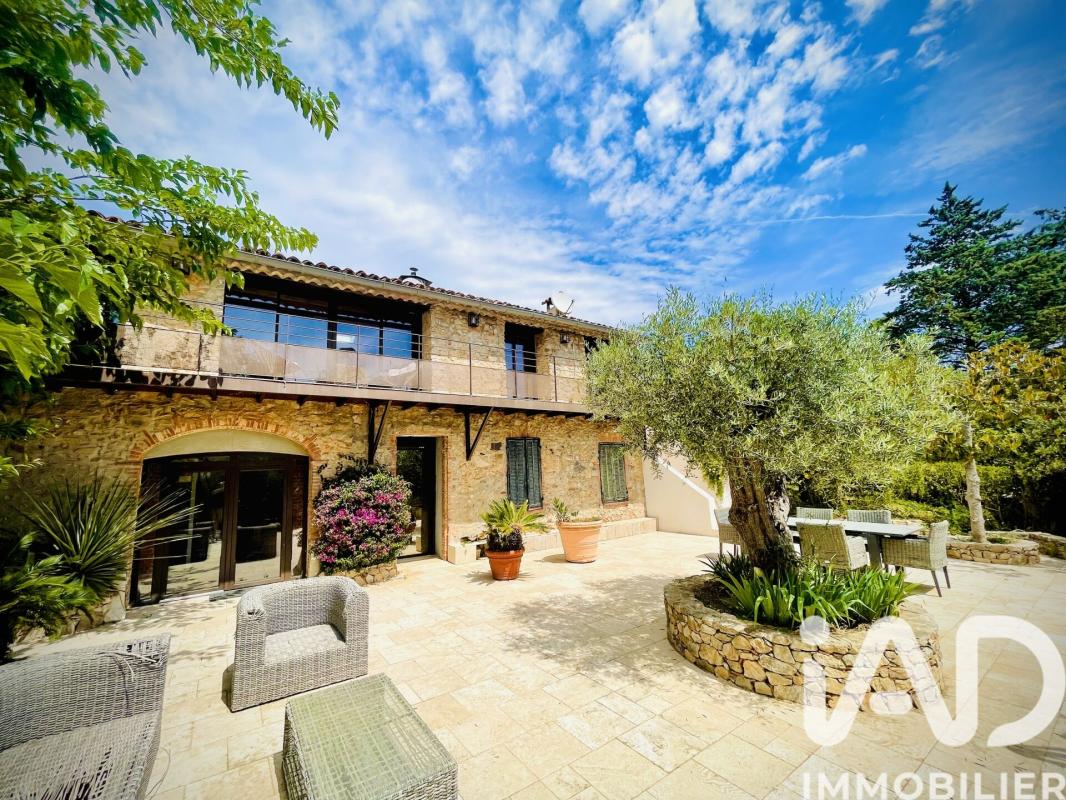 Bastide 14 Pièce(s) Grimaud