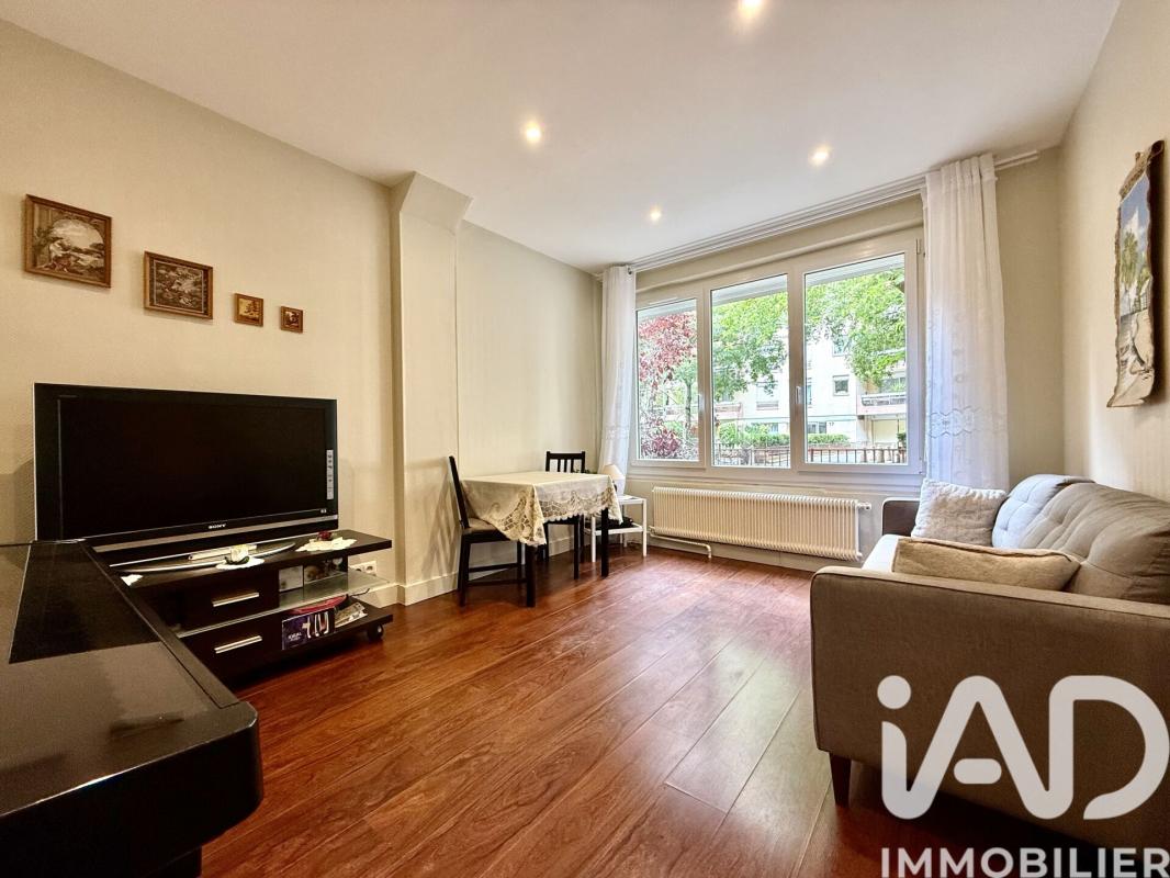 Appartement 2 Pièce(s) Courbevoie