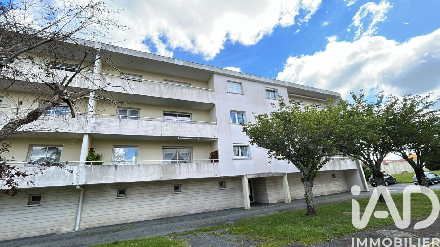 Appartement 5 Pièce(s) Rochefort