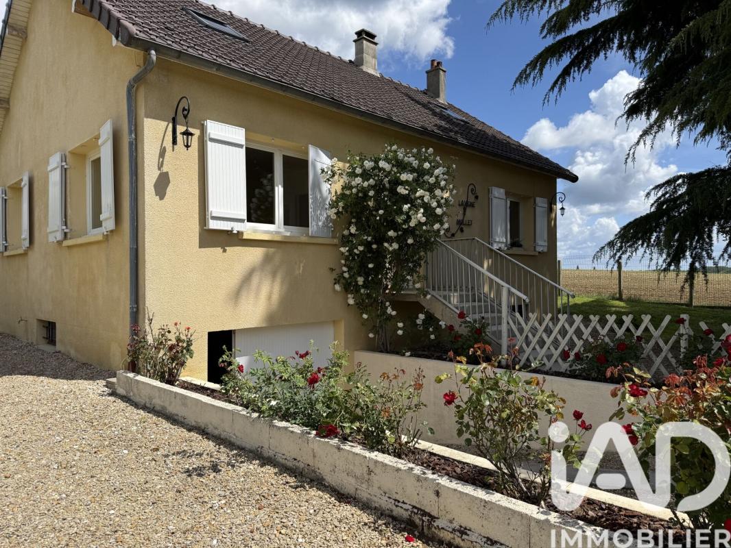 Maison traditionnelle 5 Pièce(s) Châtenay-sur-Seine