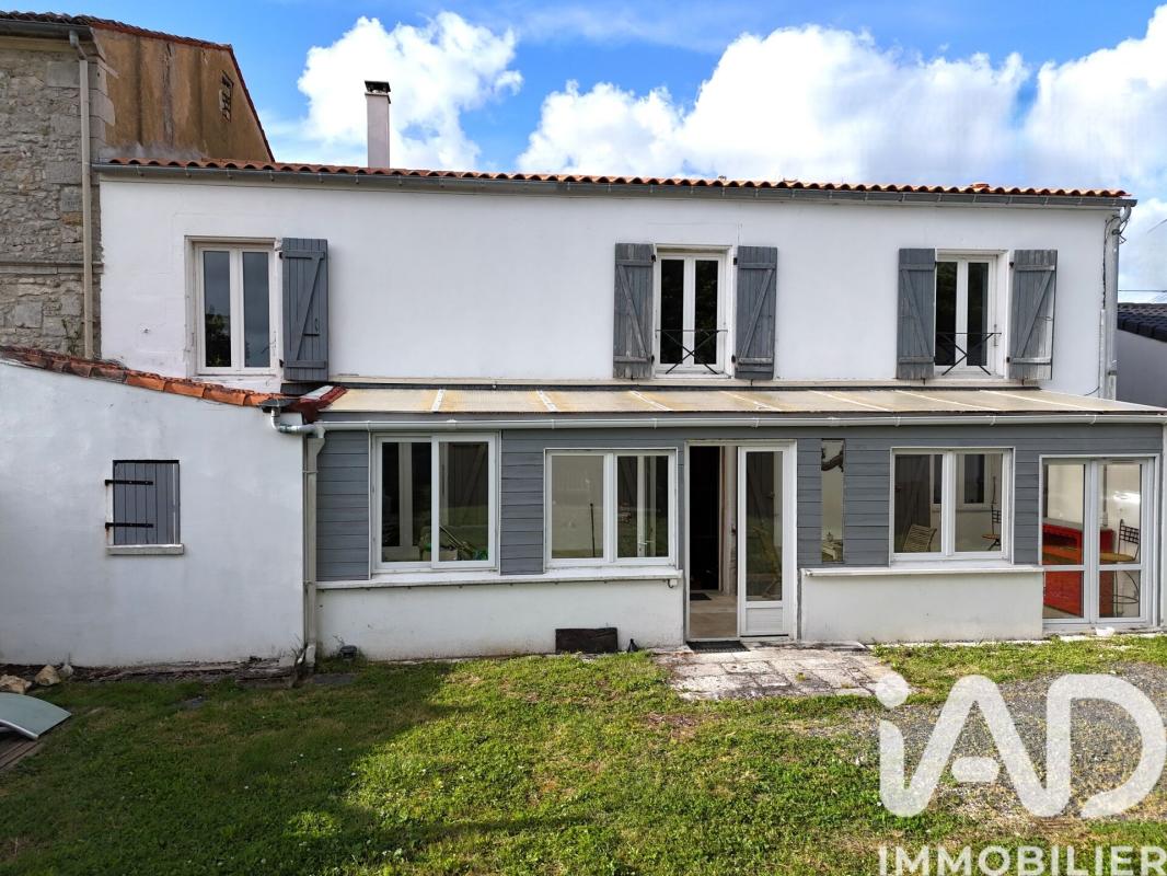 Maison 7 Pièce(s) Tonnay-Charente - Photo 2