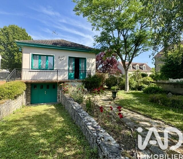 Maison 4 Pièce(s) Moret-Loing-et-Orvanne