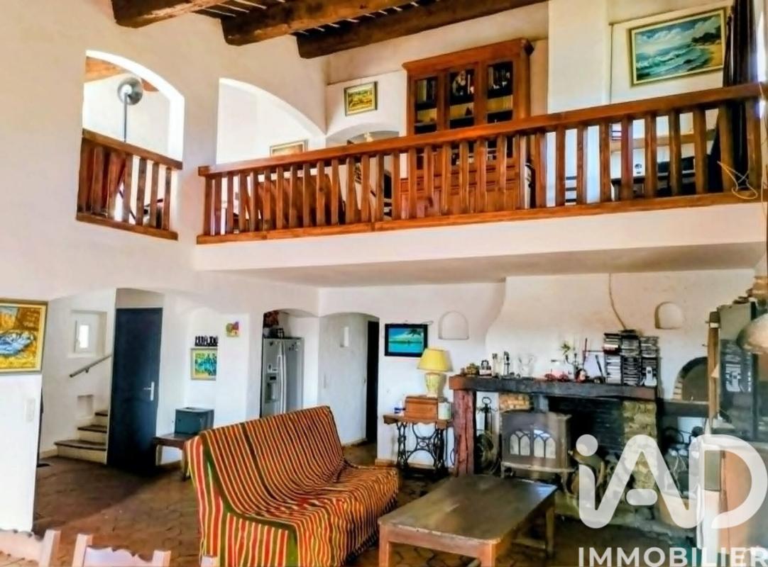 Maison 7 Pièce(s) Le Lavandou - Photo 2