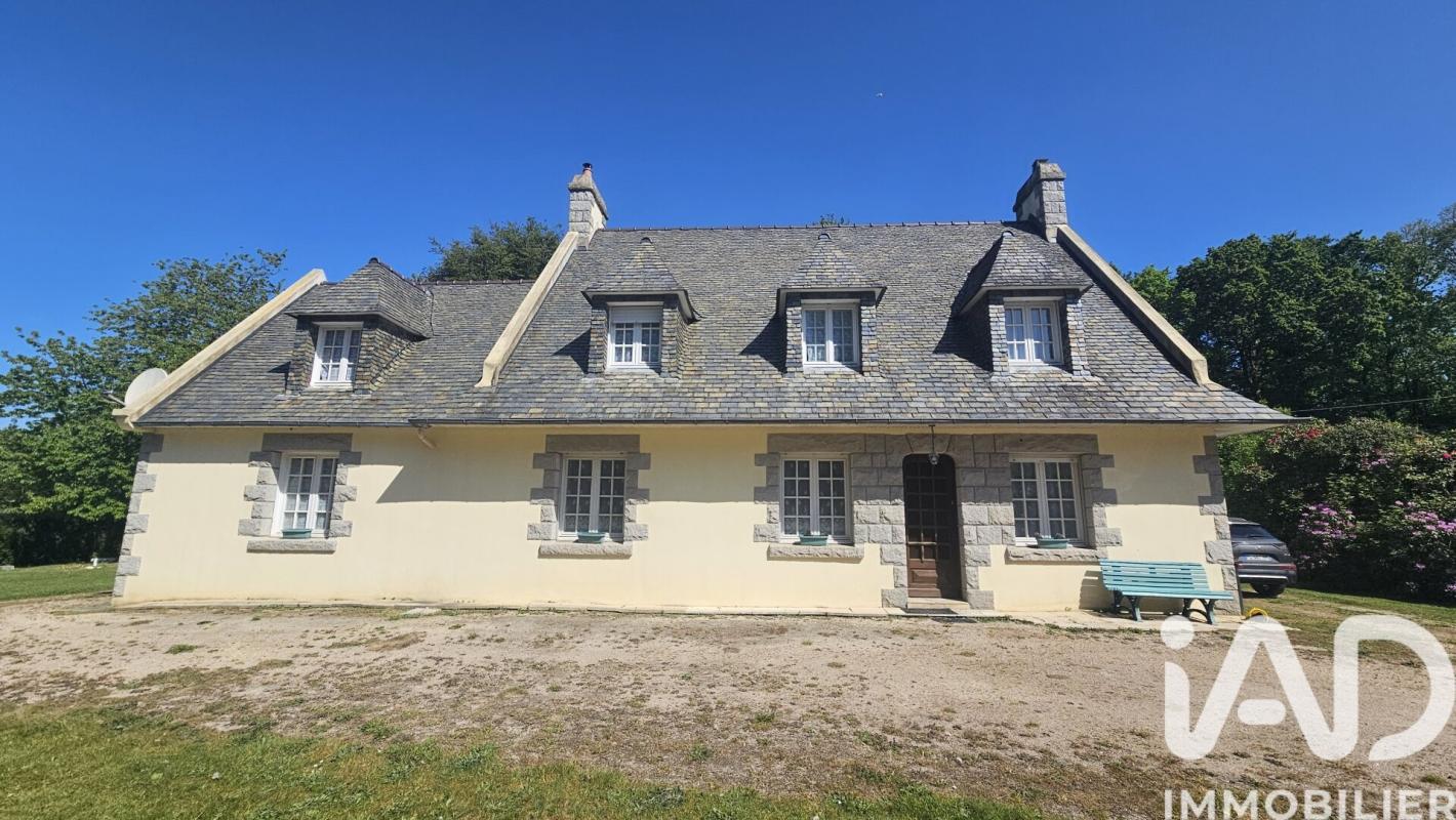 Maison traditionnelle 5 Pièce(s) Plouigneau