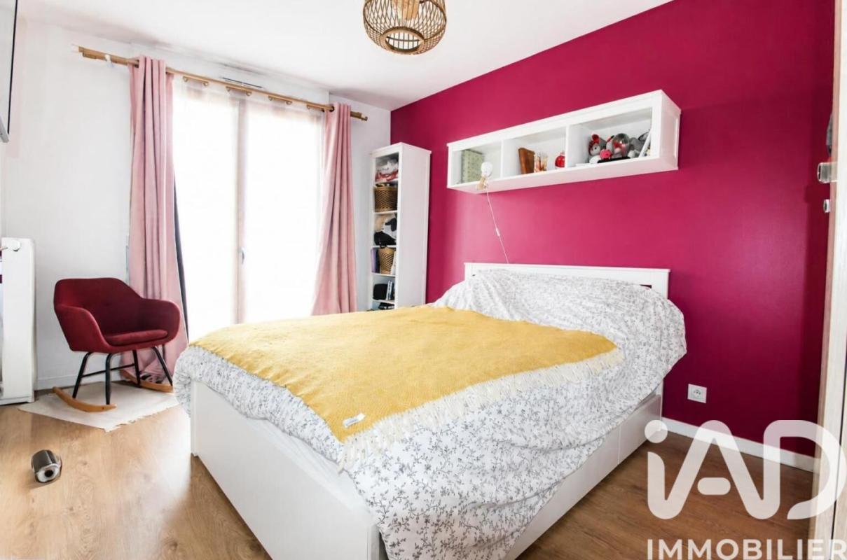 Appartement 3 Pièce(s) Ivry-sur-Seine