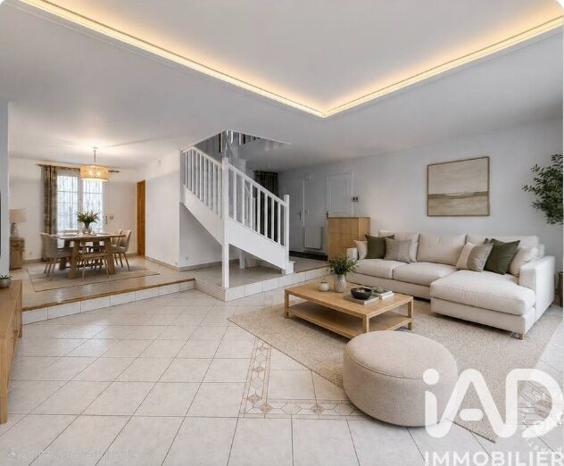 Maison 7 Pièce(s) Vauréal