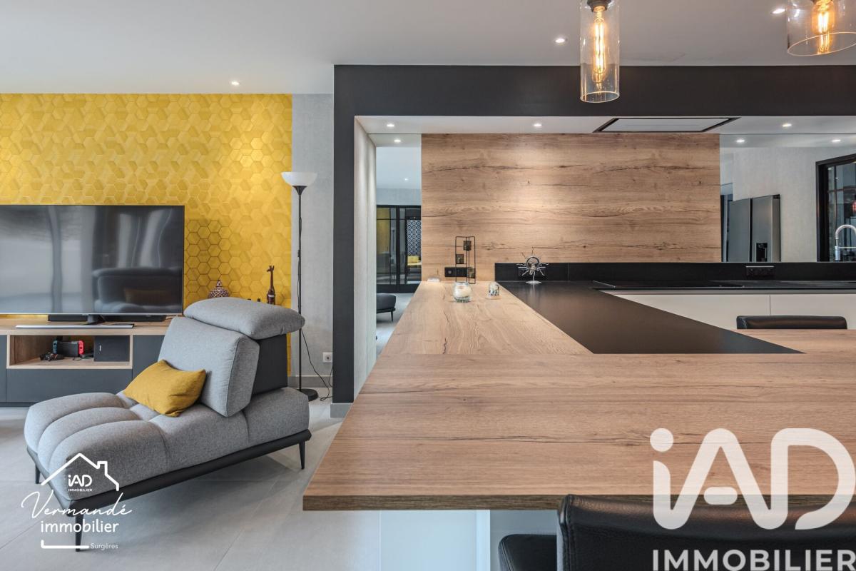 Maison 10 Pièce(s) Saint-Jean-d'Angély - Photo 8