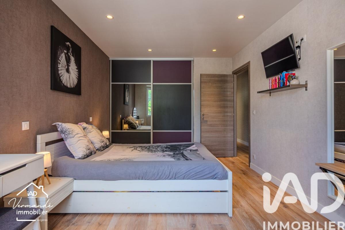Maison 10 Pièce(s) Saint-Jean-d'Angély - Photo 17