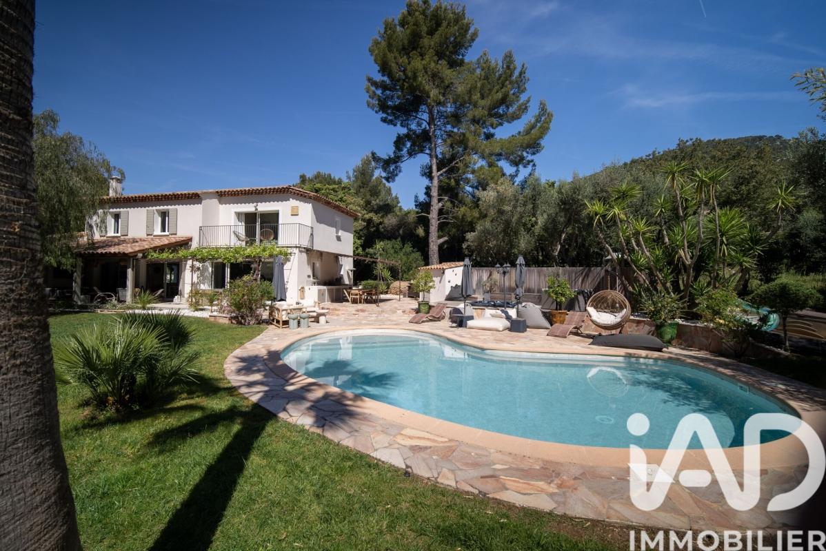 Villa 7 Pièce(s) Sanary-sur-Mer