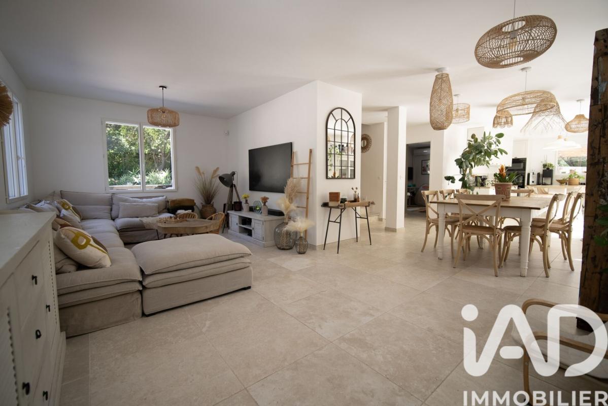 Maison 7 Pièce(s) Sanary-sur-Mer - Photo 5