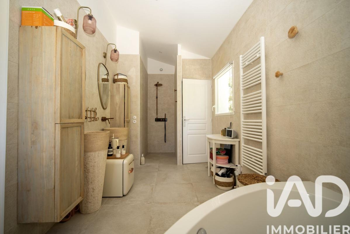 Maison 7 Pièce(s) Sanary-sur-Mer - Photo 10