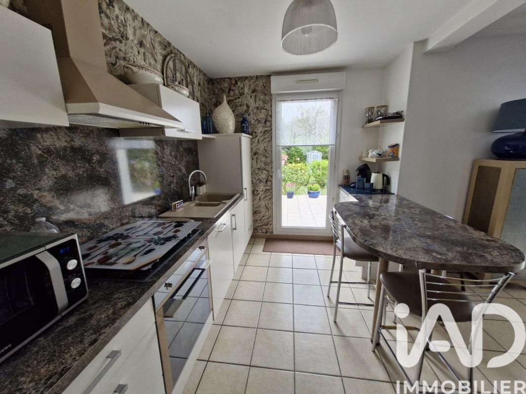 Maison 5 Pièce(s) Neuville-aux-Bois - Photo 4