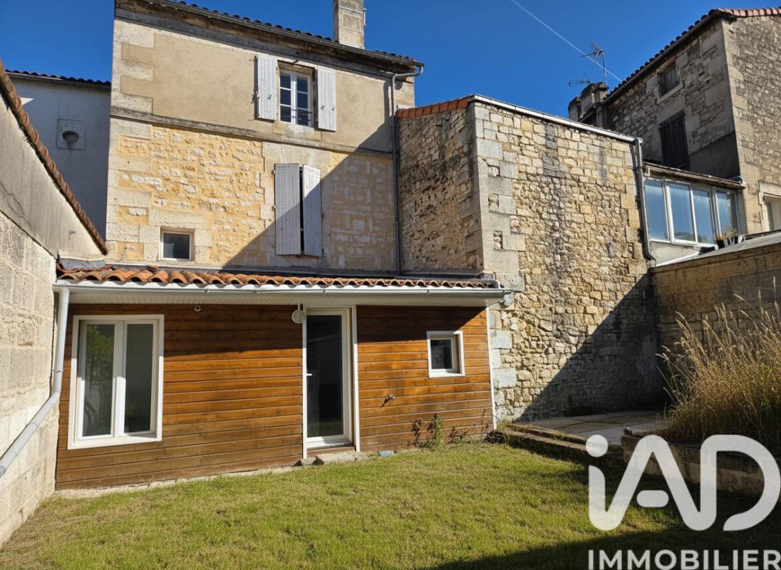 Maison 5 Pièce(s) Ruelle-sur-Touvre