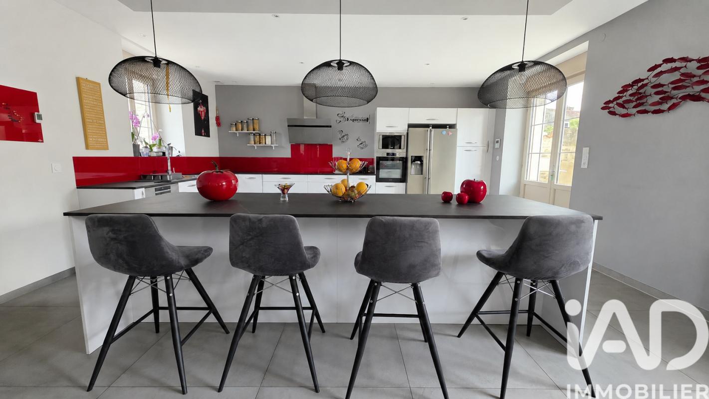 Maison 7 Pièce(s) Saint-Hilaire-des-Loges - Photo 3