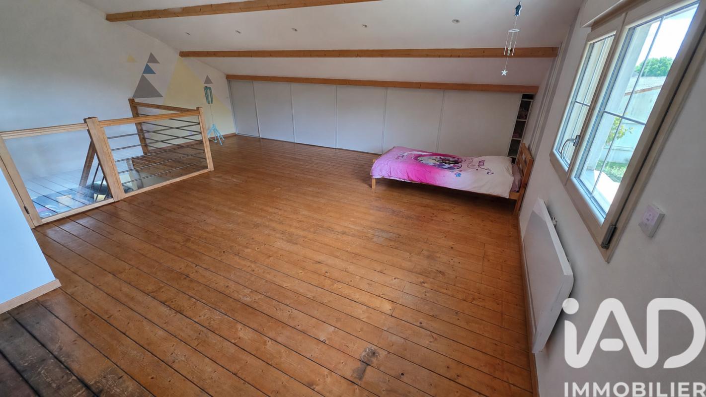 Maison 7 Pièce(s) Saint-Hilaire-des-Loges - Photo 12