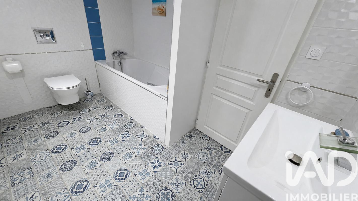 Maison 7 Pièce(s) Saint-Hilaire-des-Loges - Photo 13