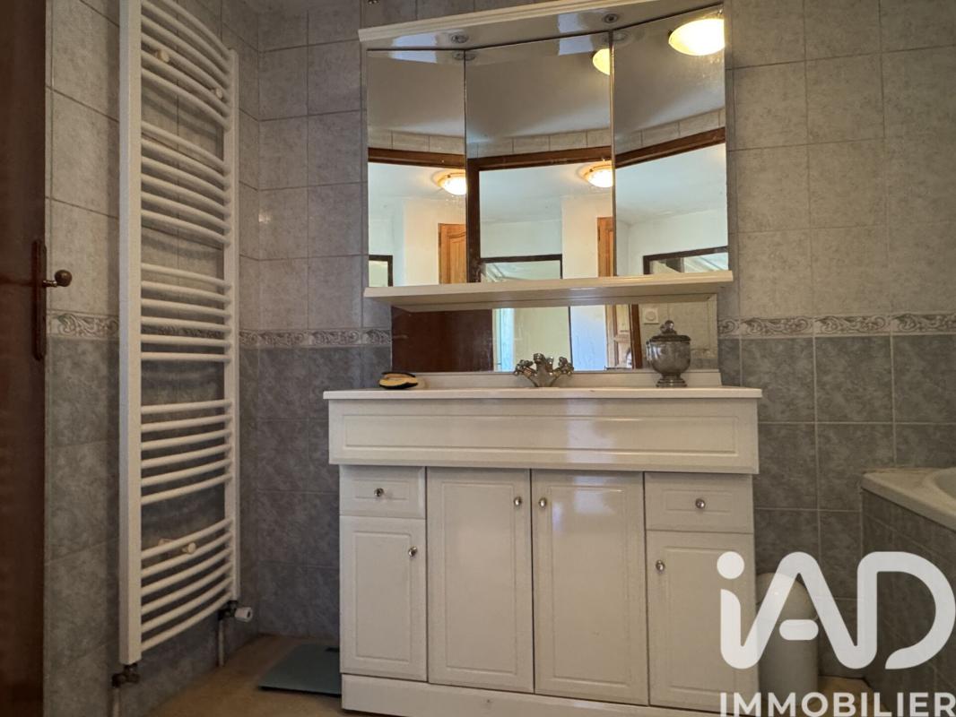 Maison 7 Pièce(s) Villefranche-de-Panat - Photo 24