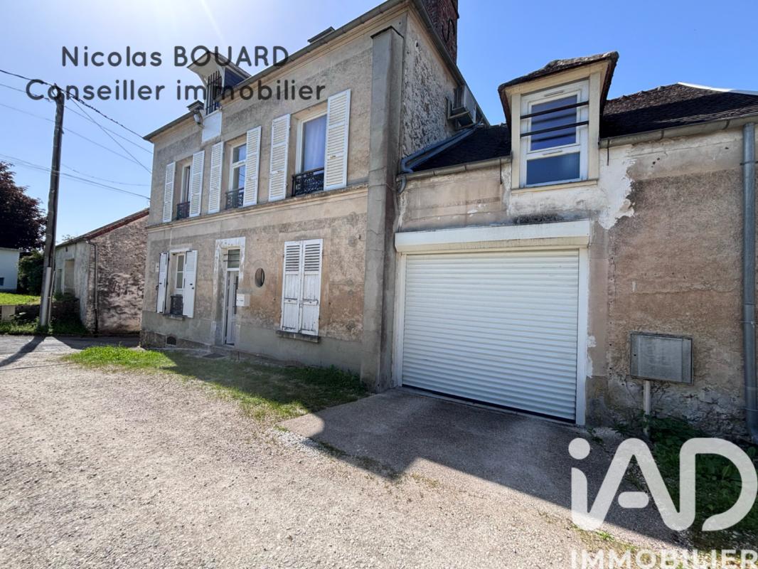 Maison 6 Pièce(s) Rebais
