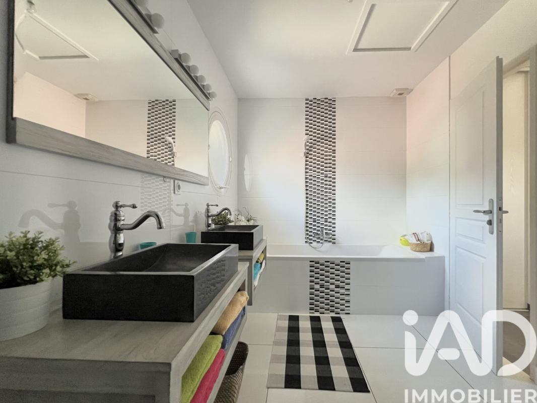Maison 7 Pièce(s) La Buisse - Photo 13