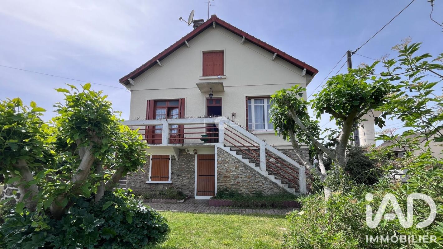 Maison 7 Pièce(s) Roissy-en-Brie