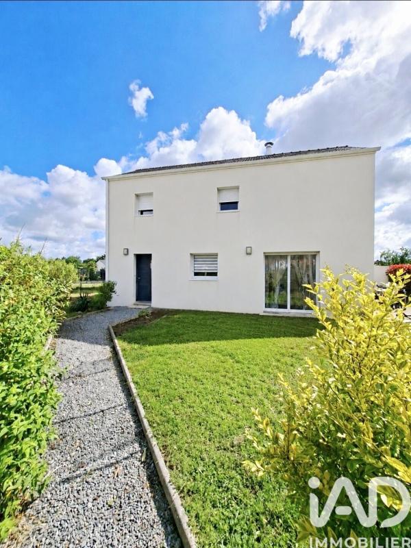 Maison 4 Pièce(s) Besné