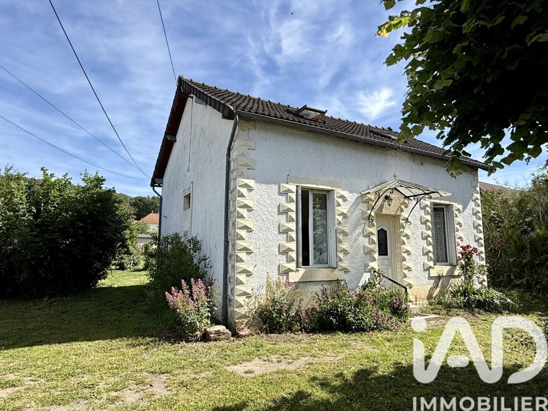 Maison de ville 4 Pièce(s) Saint-Amand-Montrond