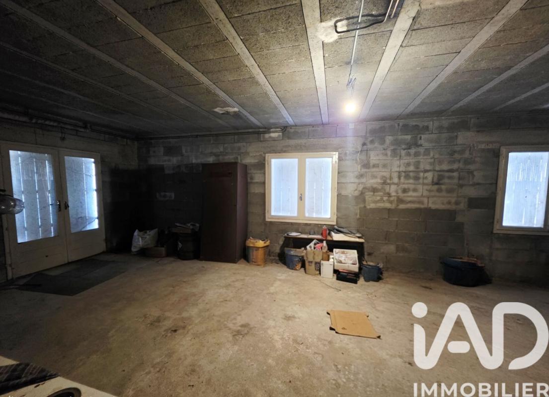 Maison 7 Pièce(s) Aigre - Photo 14